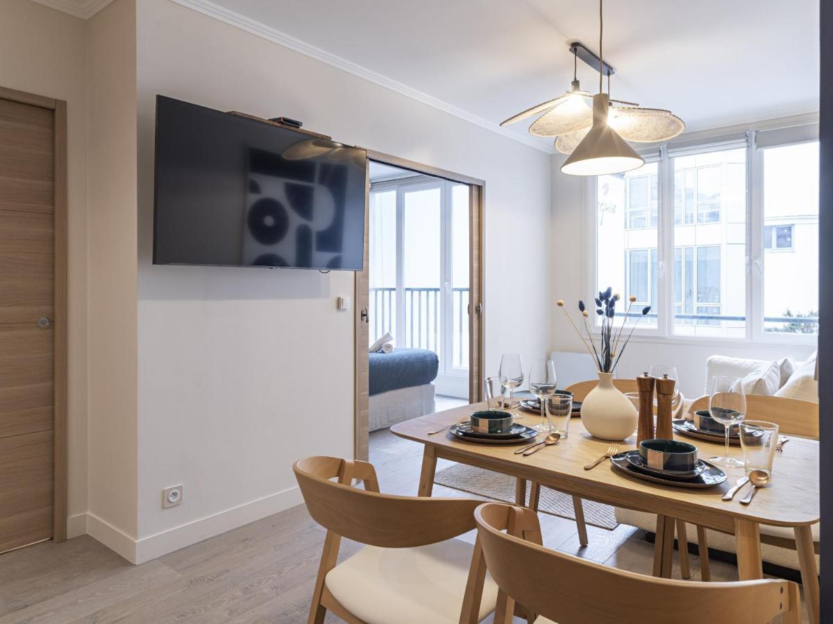 The Blue Suite On Champs Elysees Avenue Paris Eksteriør billede