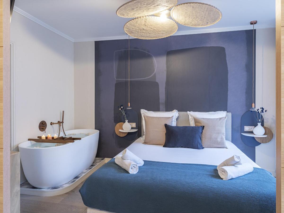 The Blue Suite On Champs Elysees Avenue Paris Eksteriør billede