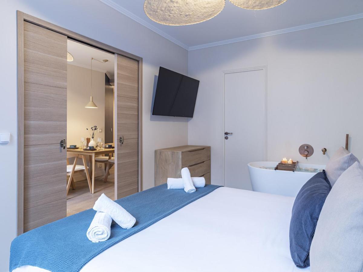 The Blue Suite On Champs Elysees Avenue Paris Eksteriør billede