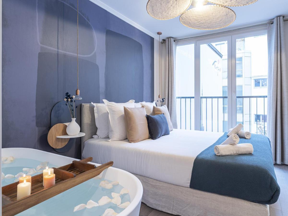 The Blue Suite On Champs Elysees Avenue Paris Eksteriør billede